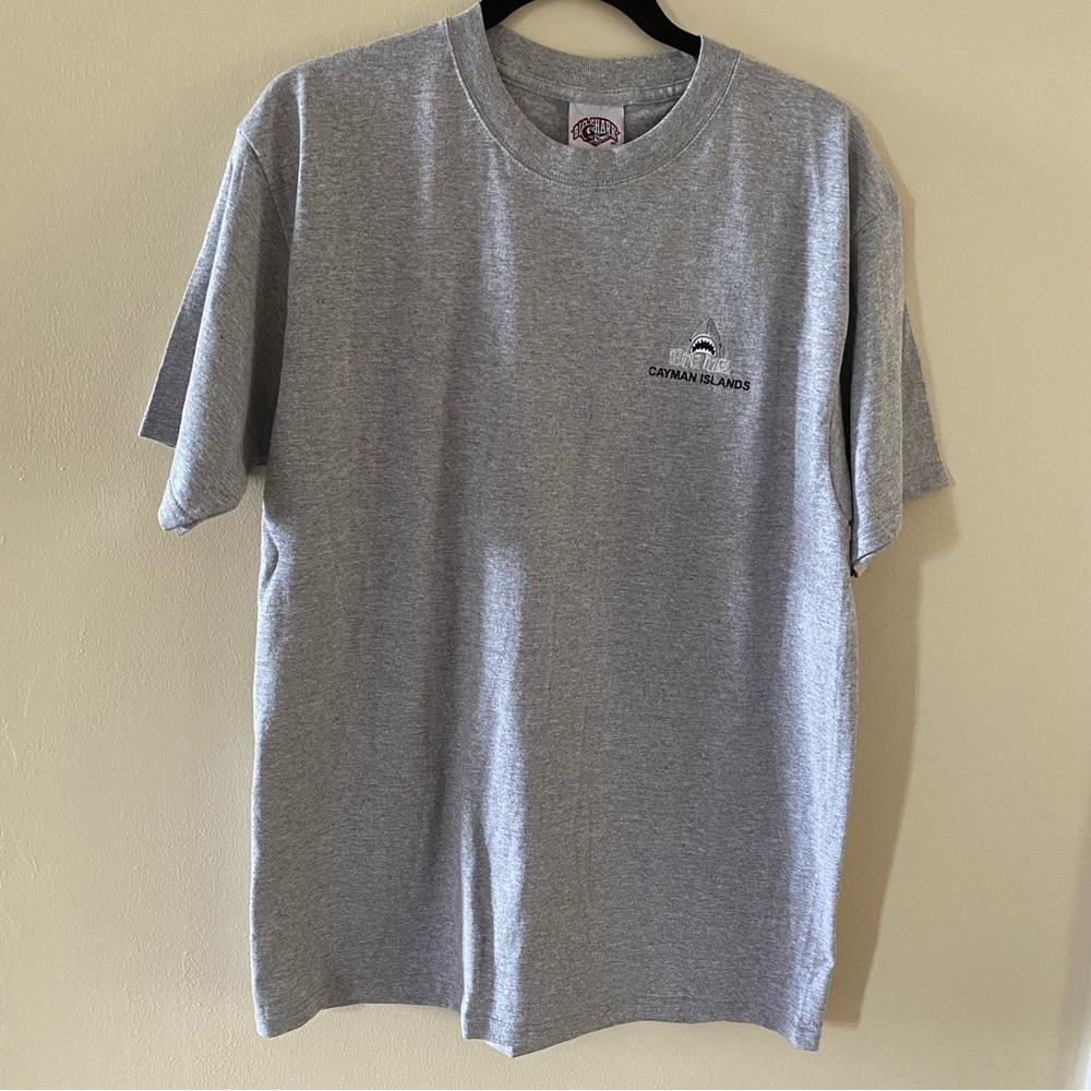 L Large Grey Gray Short Sleeve 100% Cotton T-Shirt Big Shark Brand Cayman Island